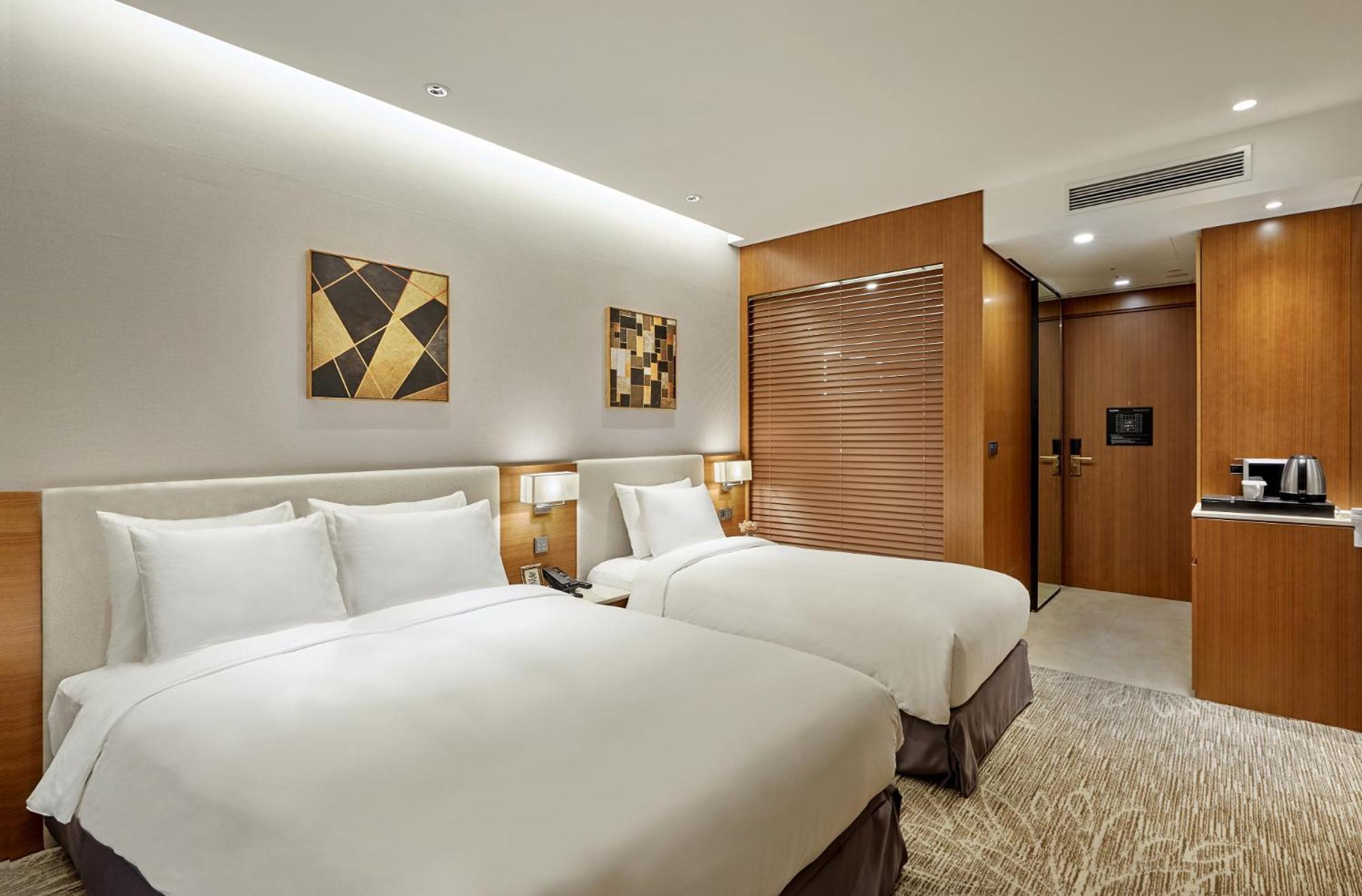 Hotel Skypark Central Seoul Pangyo Сеонгнам Екстериор снимка