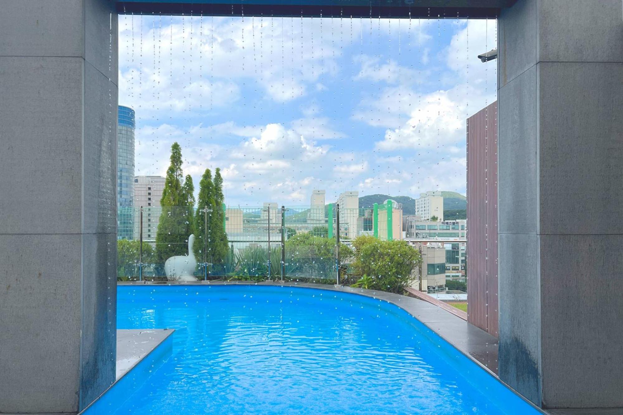 Hotel Skypark Central Seoul Pangyo Сеонгнам Екстериор снимка