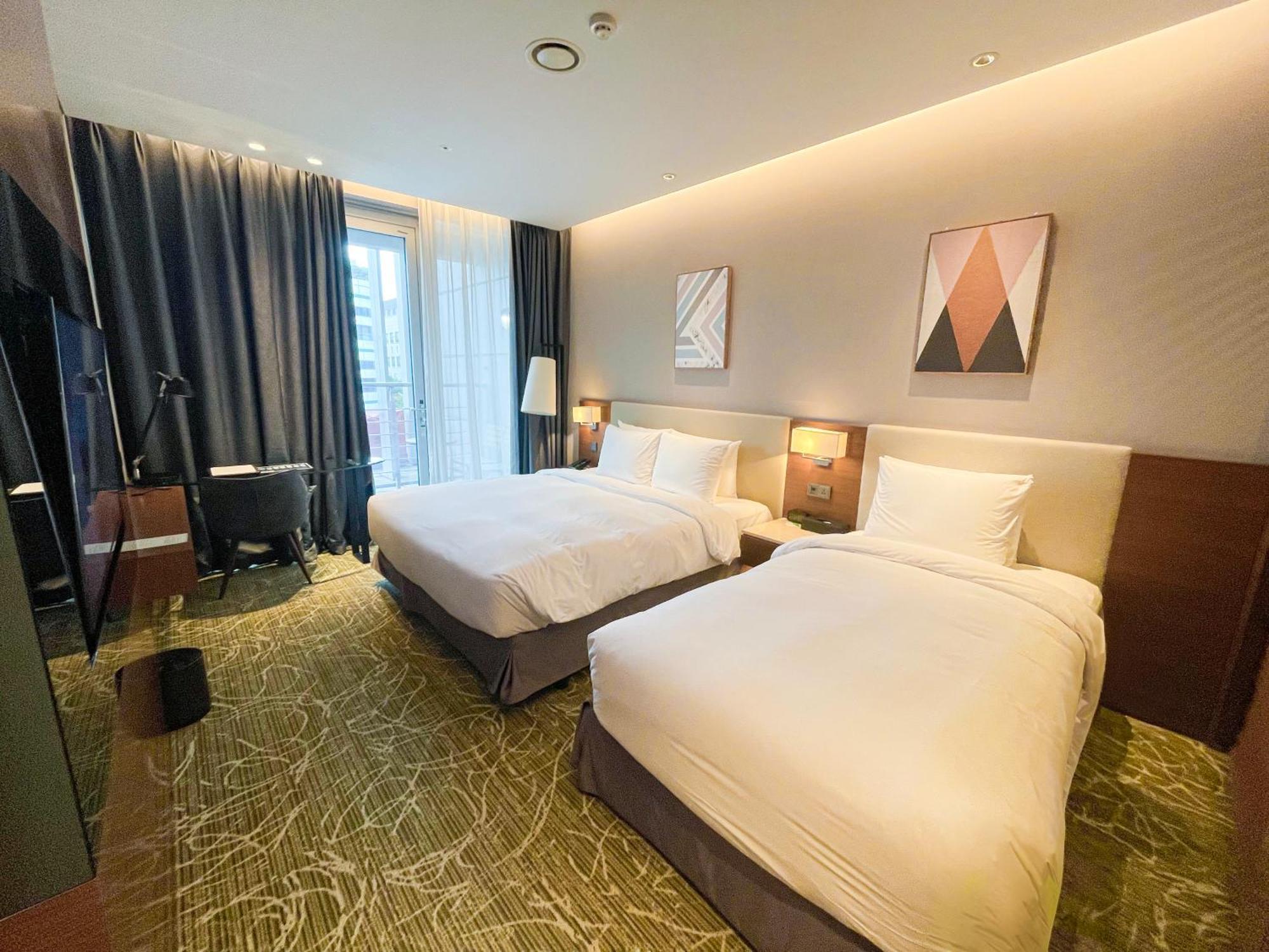 Hotel Skypark Central Seoul Pangyo Сеонгнам Екстериор снимка